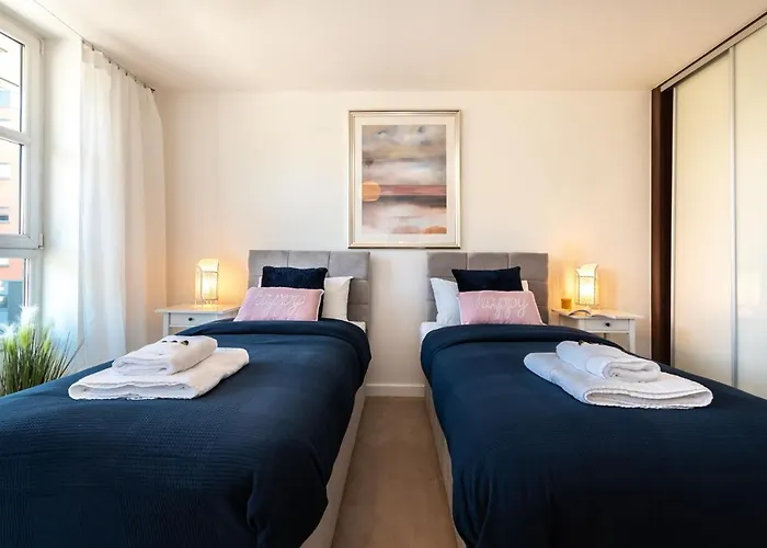 Appartamento Price - Contact Us -cityscape Beautiful In The Heart Of The Action Roma