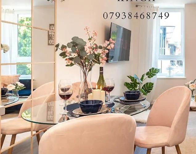 Price - Contact Us -cityscape Beautiful In The Heart Of The Action Appartamento *