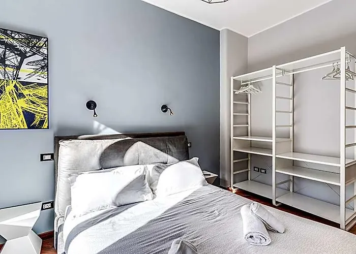 Appartamento Price - Contact Us -cityscape Beautiful In The Heart Of The Action